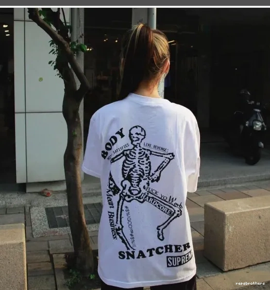 Skull M BODY Back Print TEE White Black XL L and SS23 SNATCHERS S 0729